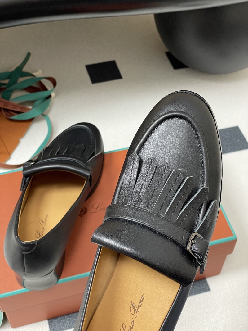L0r0 P1ana loafers
